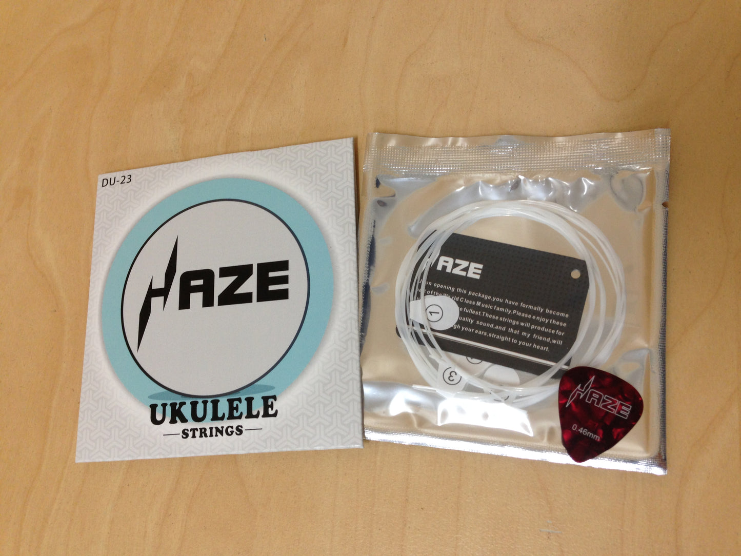 Haze DU23 Ukulele Nylon String for + 3 Picks