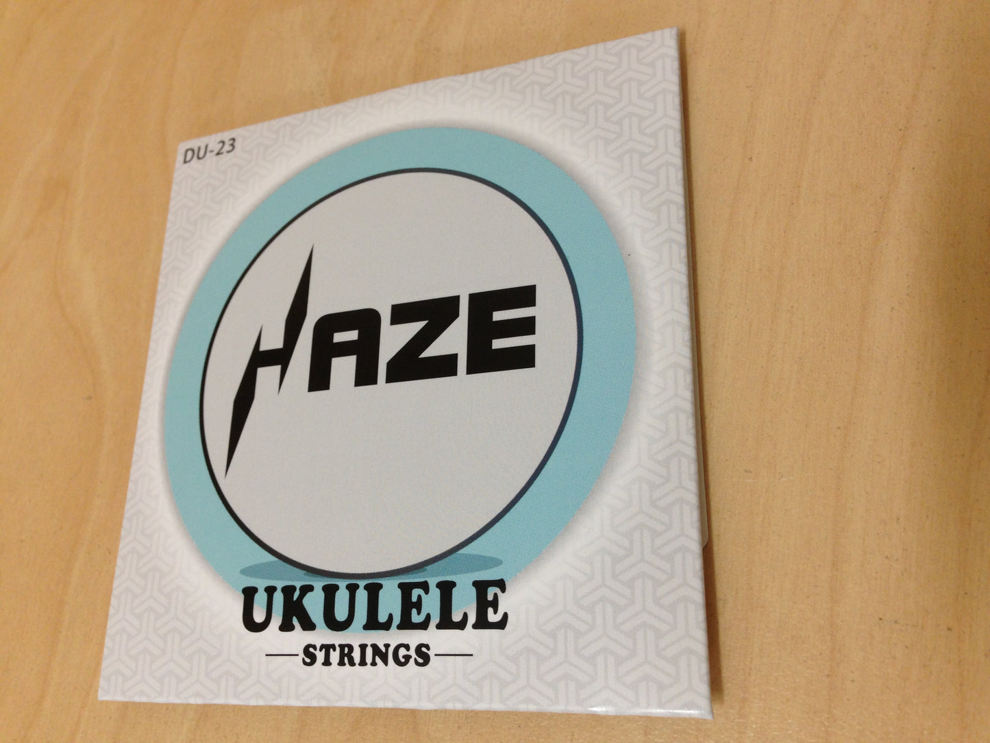 Haze DU23 Ukulele Nylon String for + 3 Picks