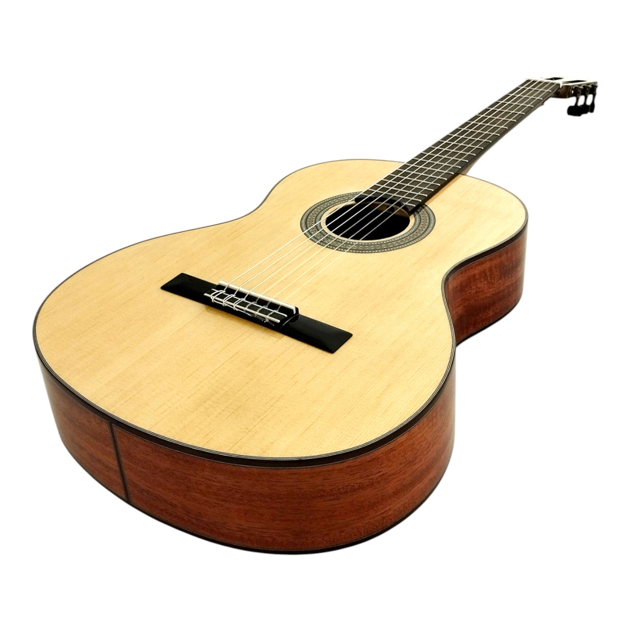 The CG01 Classical Guitar – Elegance in Sound and Design + Hard Case