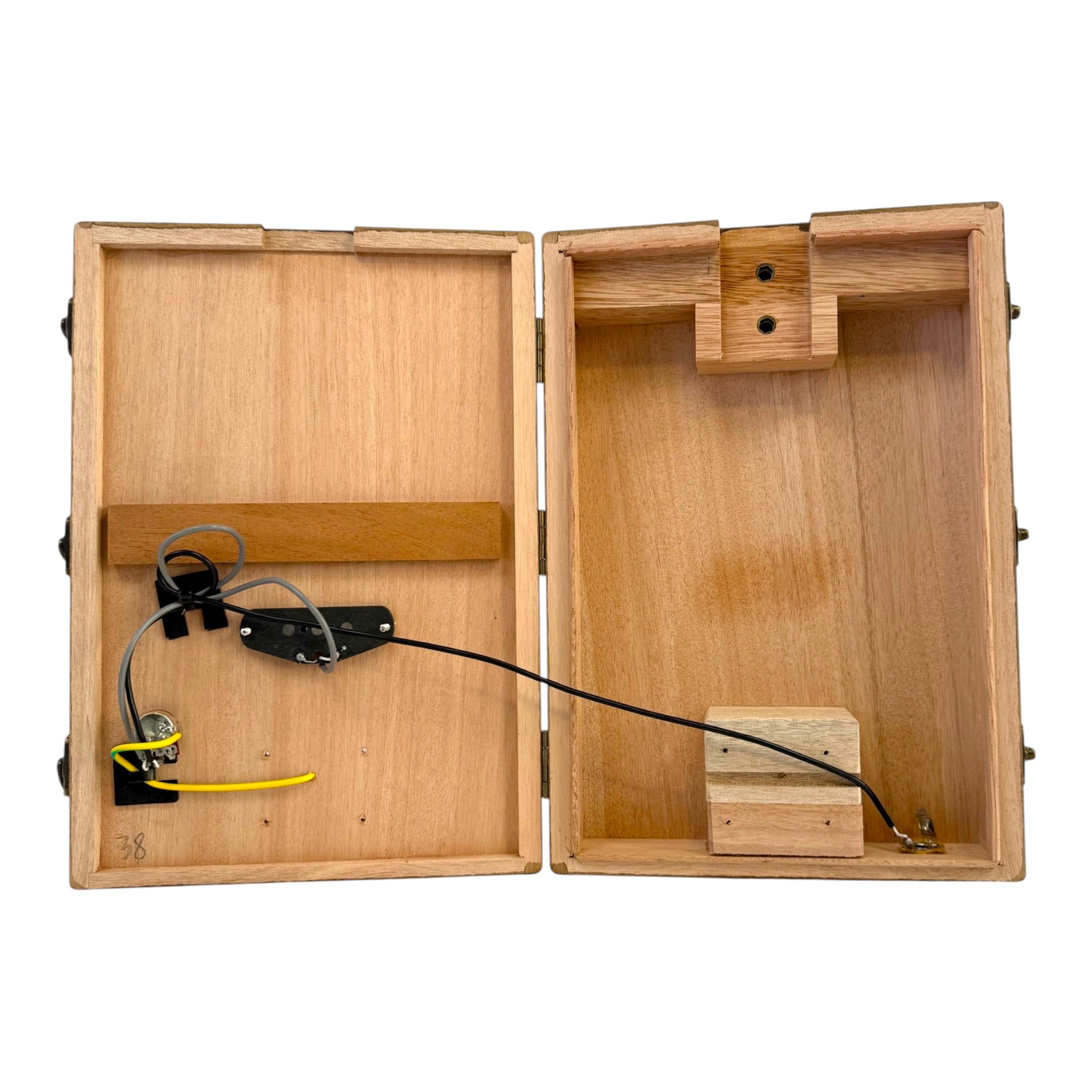 Haze "Royal" Mahogany Body 3-String Electric Cigar Box Guitar Complete DIY Kit - Passive Single Coil Pickup - HX58