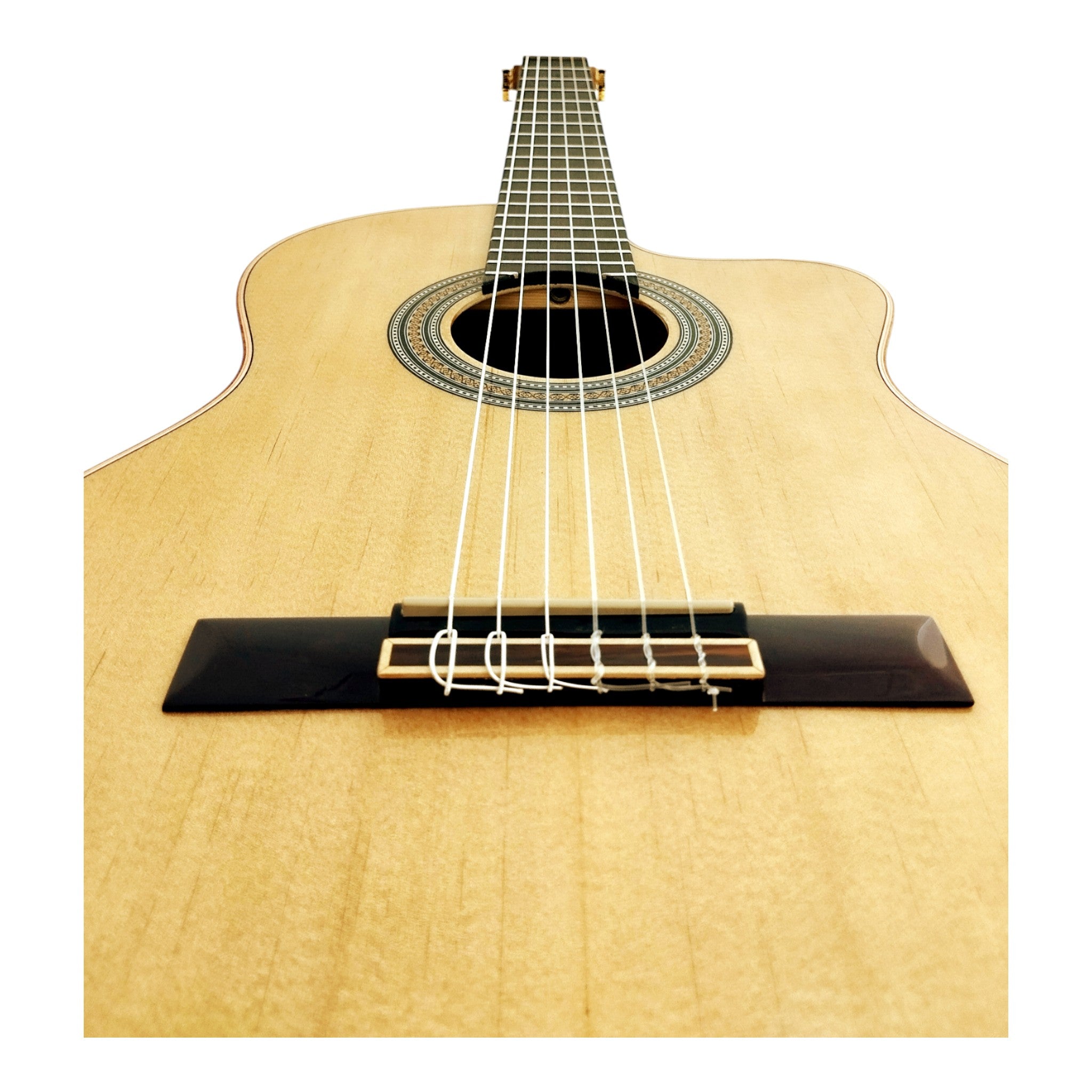 The SCG953BCN Classical Guitar with Bowled Back – Redefining Tradition with Unparalleled Style and Sound"
