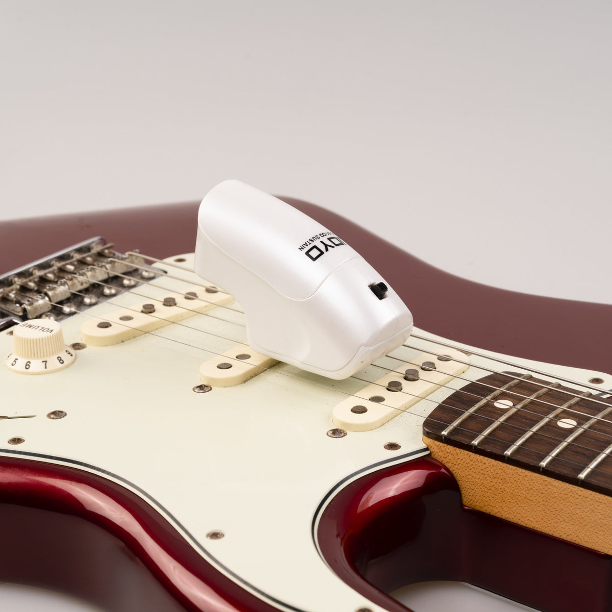 (PREORDER : EST LATE SEPT 2026) Joyo JGE01 "Infinite Sustain" Wireless Handheld Electronic Guitar Bow Sustainer w/ Overtone Effect
