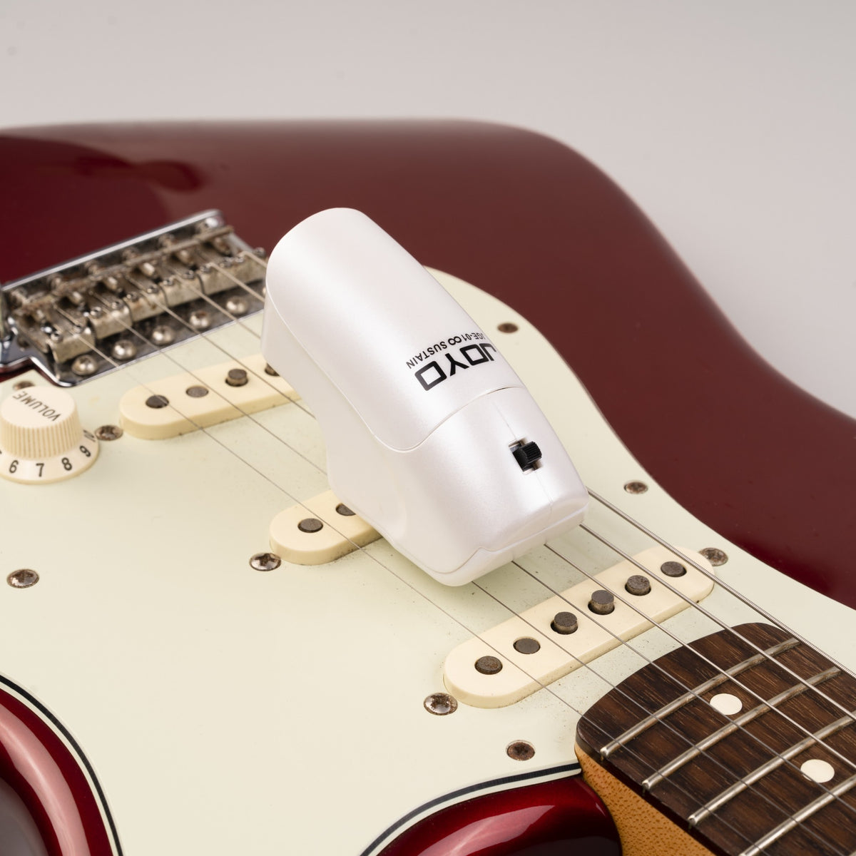 (PREORDER : EST LATE SEPT 2026) Joyo JGE01 "Infinite Sustain" Wireless Handheld Electronic Guitar Bow Sustainer w/ Overtone Effect