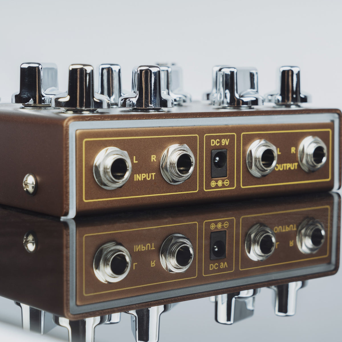 (PREORDER : EST LATE SEPT 2026) Joyo R09 "Vision" Dual Channel Modulation Effects Pedal w/ Tap Tempo