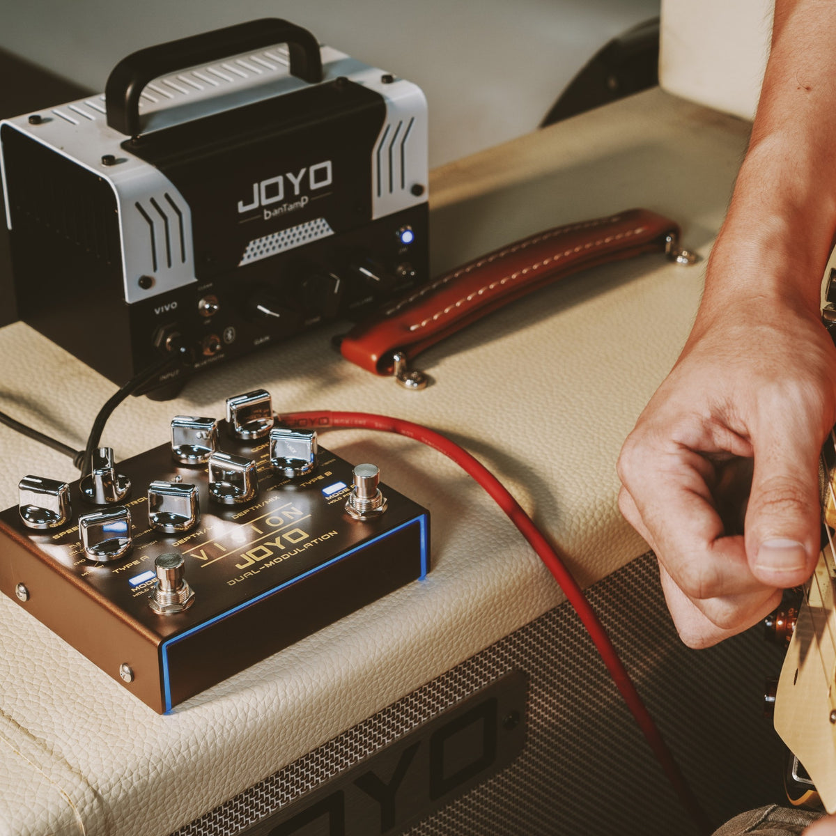(PREORDER : EST LATE SEPT 2026) Joyo R09 "Vision" Dual Channel Modulation Effects Pedal w/ Tap Tempo