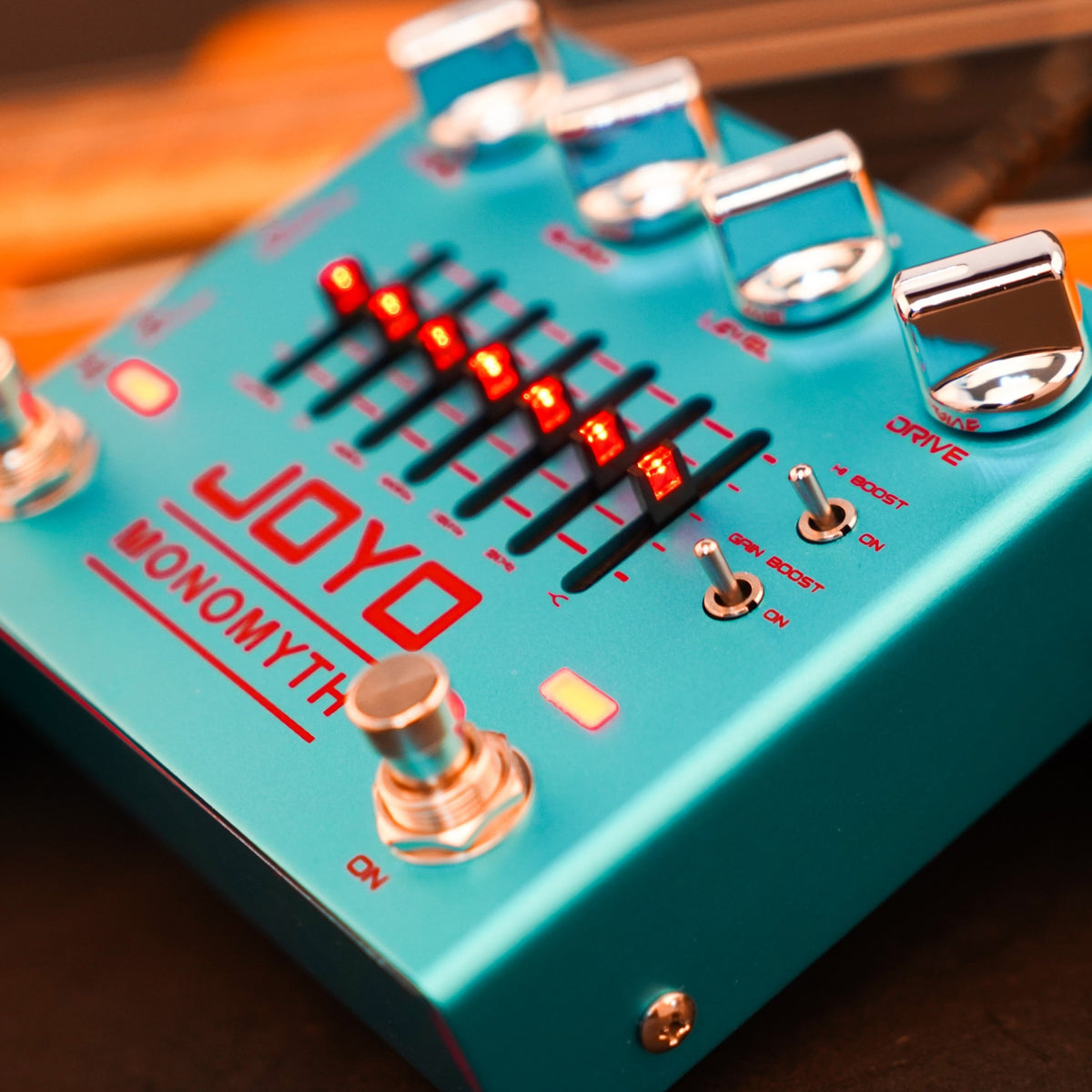 (PREORDER : EST LATE SEPT 2026) Joyo R26 "Monomyth" Dual Channel 6-Band EQ Bass Preamp & DI Pedal w/ Overdrive