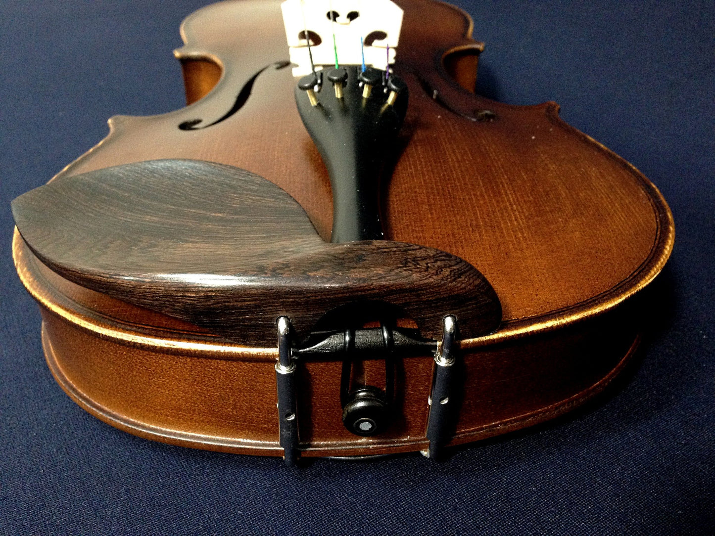 SJV01B Symphony 4/4-1/4 size Violin outfit w/Extra strings, Foam Hard Case, Bow, Rosin