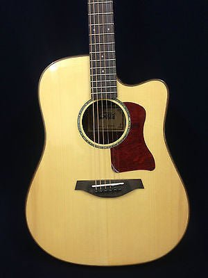 Gosila CS801210CEQ Solid Spruce Top Fishman Pickup/Tuner Cutaway Acoustic Guitar - Natural
