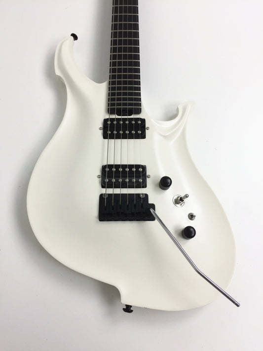KOLOSS GT4WT White Aluminum Body Carbon Fibre Neck Electric Guitar + Bag